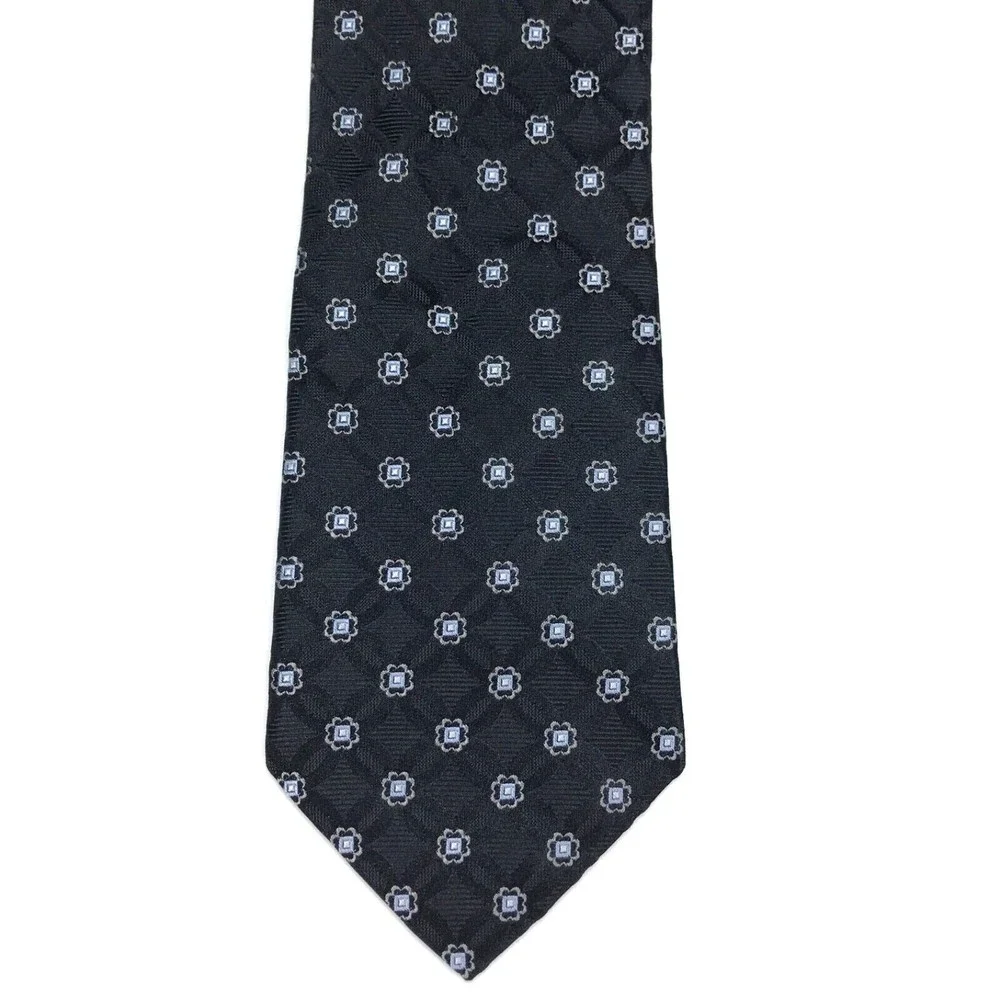 Daniel Cremieux Tie Black Blue Gray 100% Silk Geometric Men's Necktie 3.75